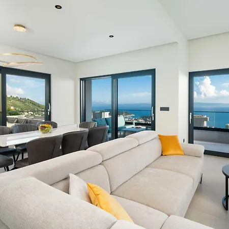 Luxury Tea With Heated Pool Villa Makarska