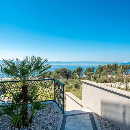 Luxury Tea With Heated Pool * Makarska